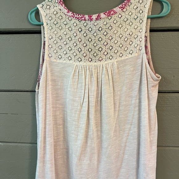 Lucky Brand Sleeveless Boho Blouse - Pink and White - Picture 5 of 7